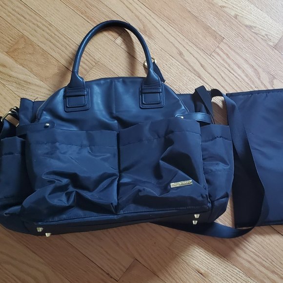 Skip Hop Chelsea Downtown Chic Diaper Satchel - Picture 2 of 4